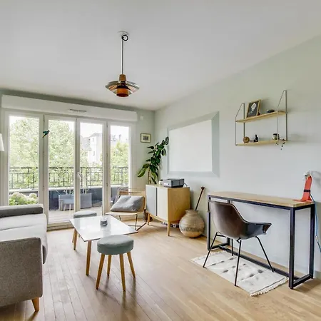 Le Saint Cyr Apartment Exterior photo