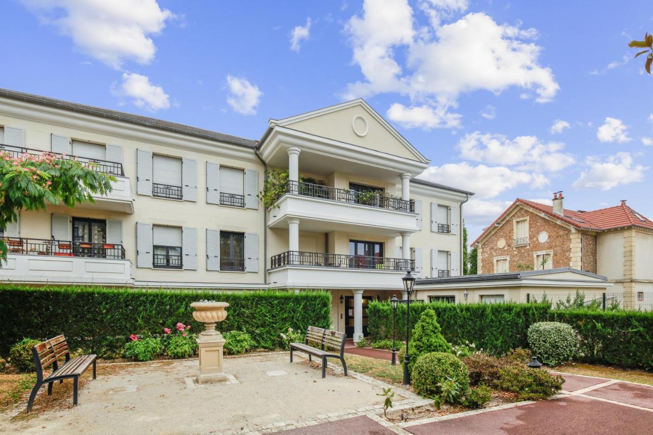 Apartment Le Cyr Saint-Cyr-l'Ecole
